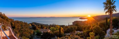 Last sunrays on Vistazur Villa, Rayol-Canadel